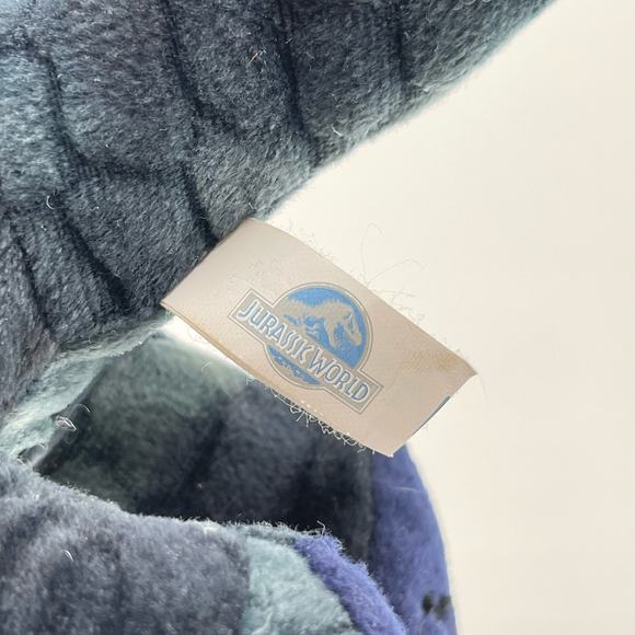 7" Jurassic World Blue Velociraptor Plush Dinosaur Raptor Toy Factory Park - Picture 7 of 10